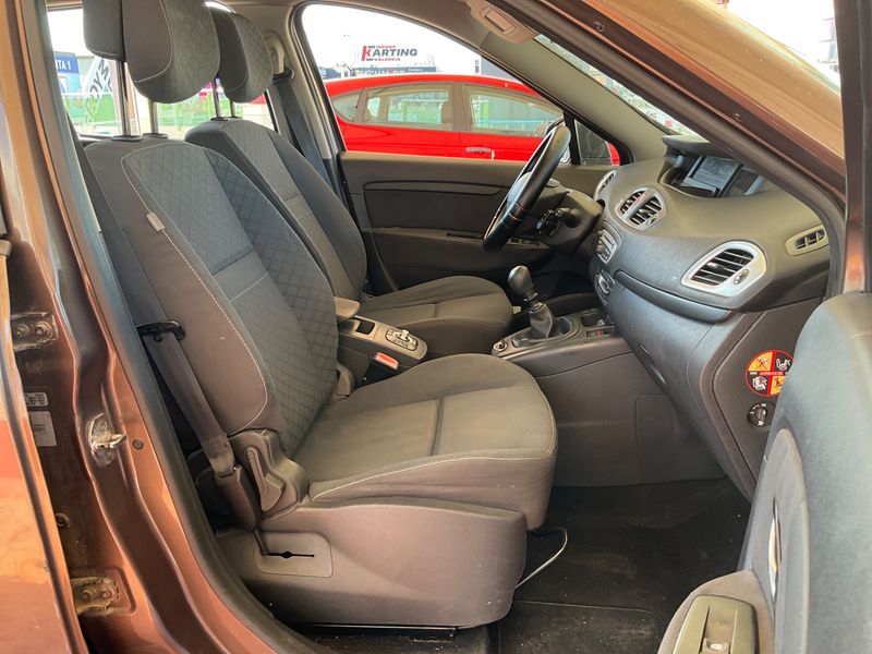 Renault Grand Scenic 1.5 dCi Carminat Tom-Tom 2010 – снимка 3