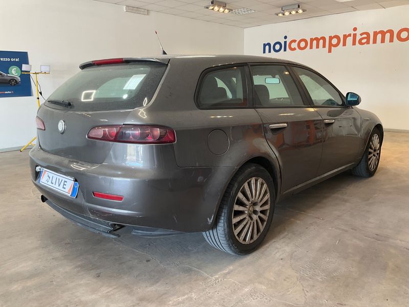 Alfa Romeo Alfa 159 1.9 JTD JTDM Progression — zdjęcie 2