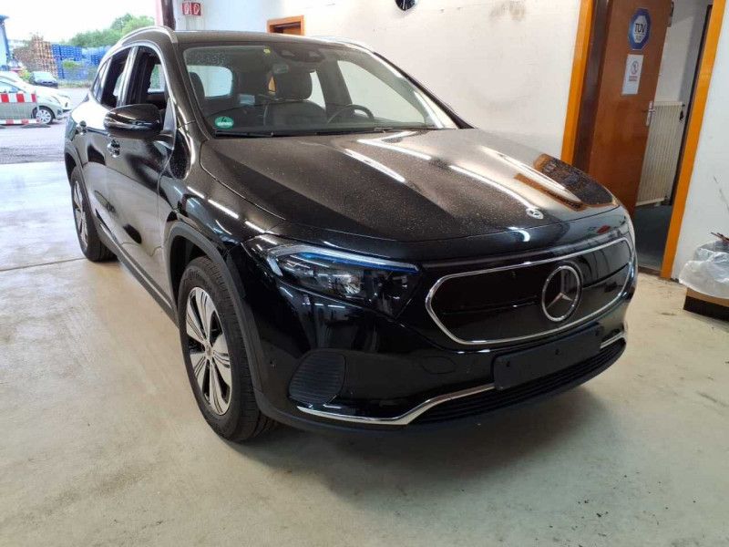 Mercedes-Benz EQA 2023