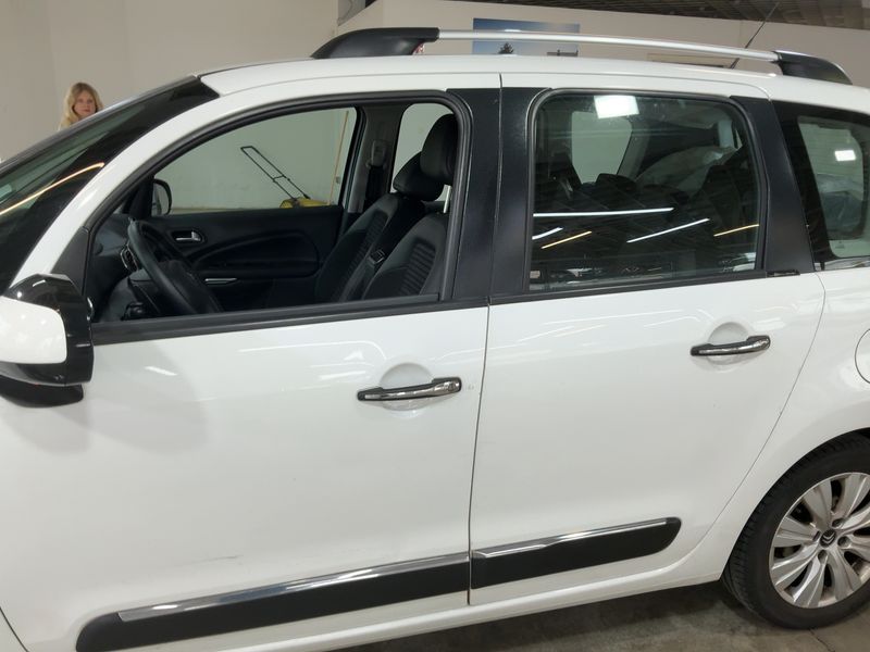 Citroen C3 Picasso 1.6 VTi Exclusive — zdjęcie 4