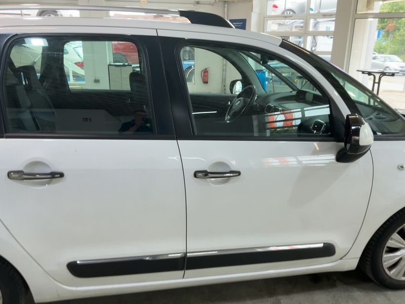 Citroen C3 Picasso 1.6 VTi Exclusive — zdjęcie 7