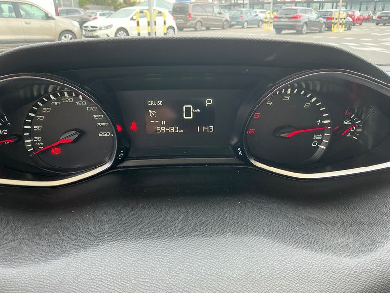 Peugeot 308 1.5 Blue-HDi Active Business — zdjęcie 13