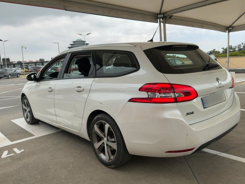 Peugeot 308 1.5 Blue-HDi Active Business — zdjęcie 3