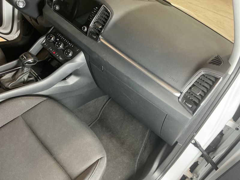 Skoda Karoq 1.5 TSI ACT Ambition 2023 – снимка 24