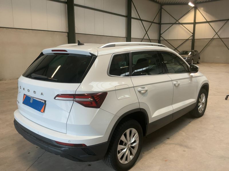 Skoda Karoq 1.5 TSI ACT Ambition 2023 – снимка 8