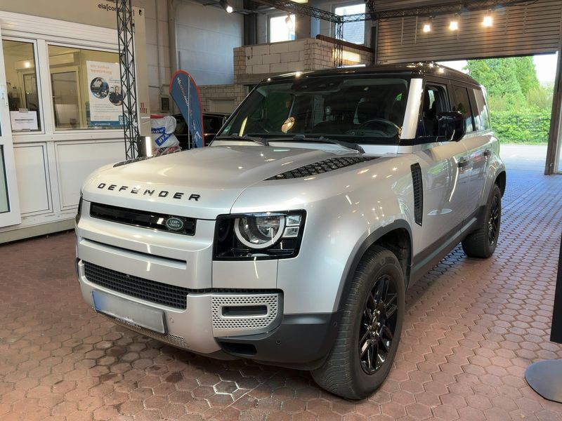 Land Rover Defender D240 110 S