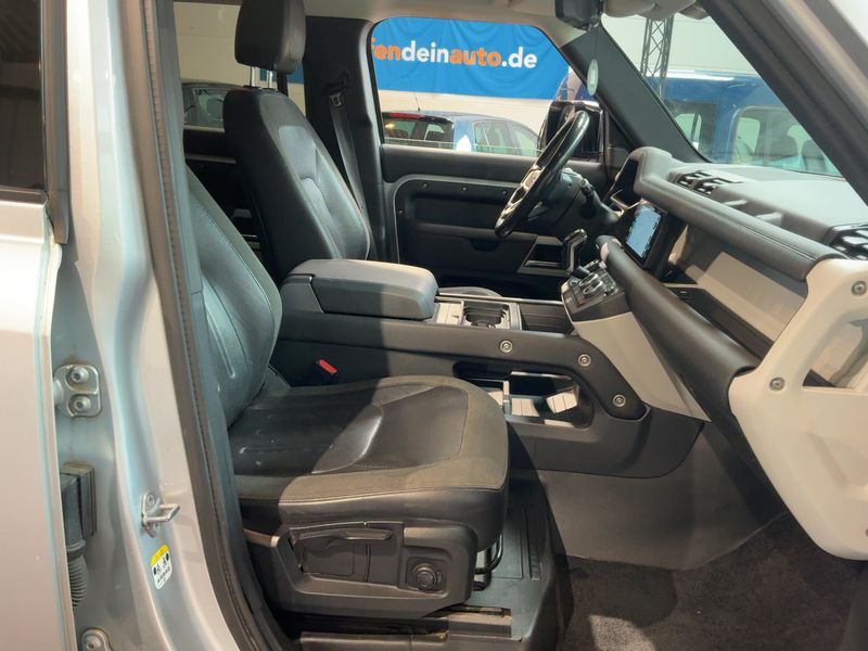 Land Rover Defender D240 110 S — zdjęcie 11