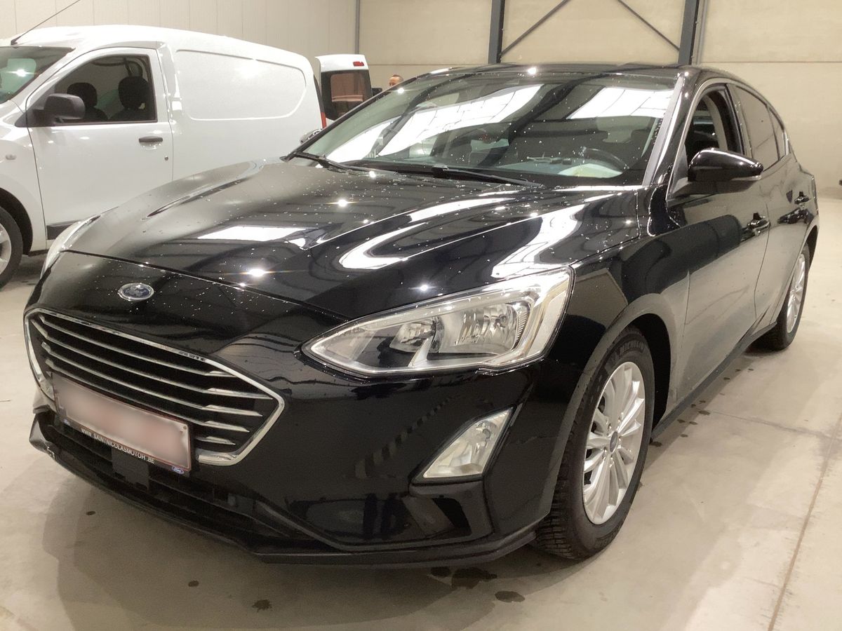 Ford Focus 2019 — photo 1