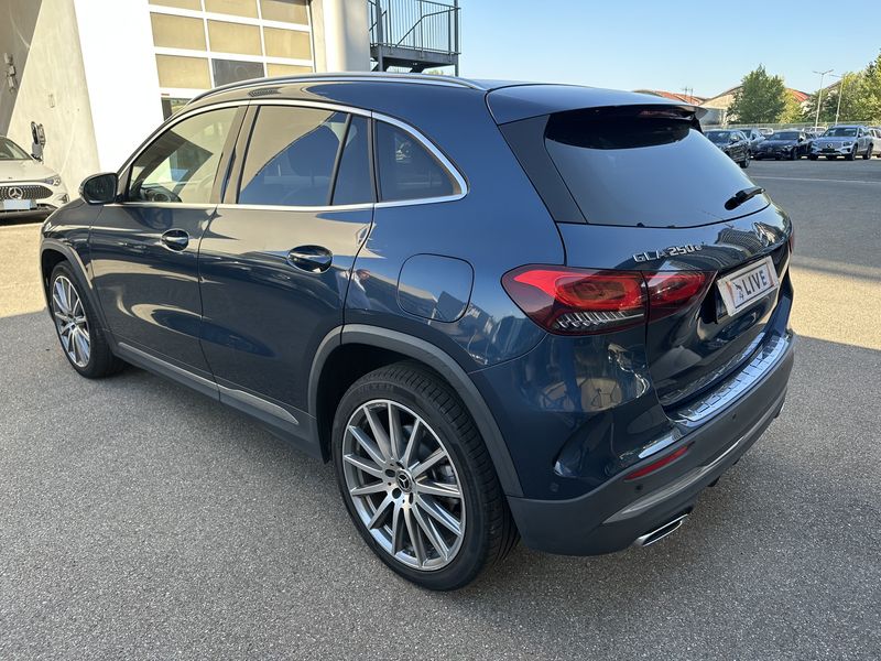 Mercedes-Benz GLA-Klasse GLA 250e AMG Line — zdjęcie 3