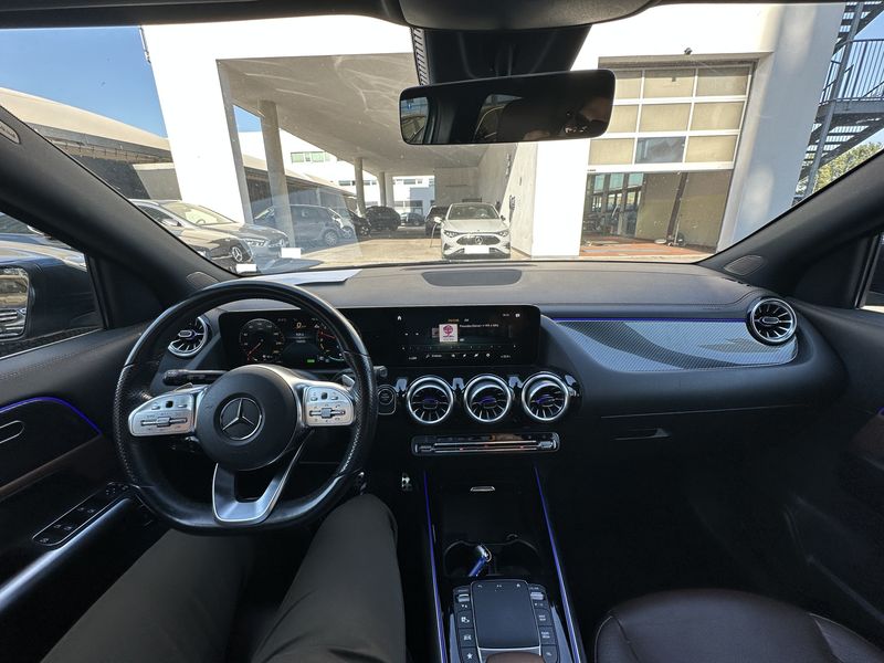 Mercedes-Benz GLA-Klasse GLA 250e AMG Line — zdjęcie 11