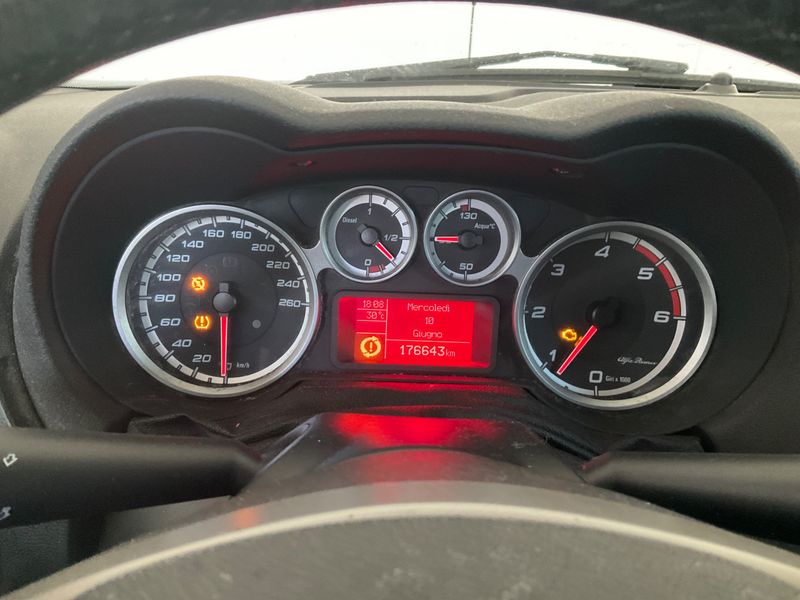 Alfa Romeo MiTo 1.3 JTDM Progression — zdjęcie 4