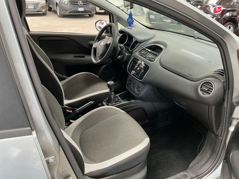 Fiat Punto 1.2 Easy — zdjęcie 3