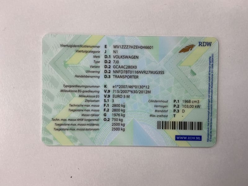 Volkswagen T5 Transporter 2.0 TDI Kasten — zdjęcie 15
