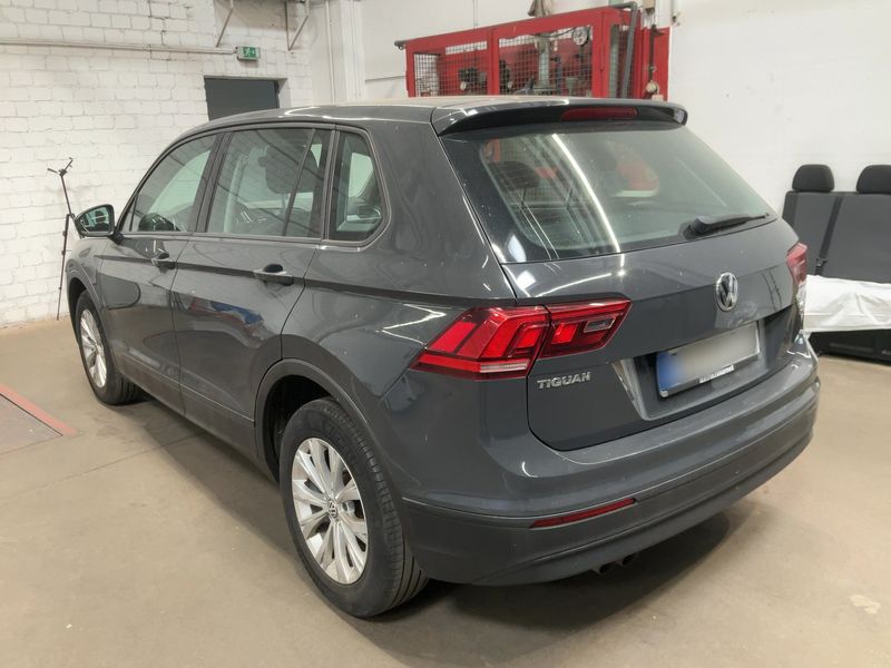 Volkswagen Tiguan 2.0 TDI Trendline 4Motion BlueMotion Tech 2017 – снимка 6