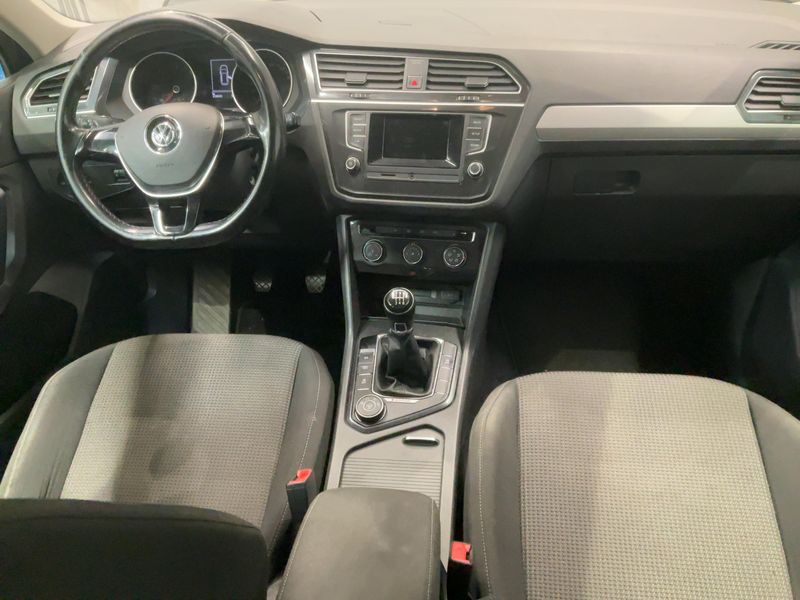 Volkswagen Tiguan 2.0 TDI Trendline 4Motion BlueMotion Tech 2017 – снимка 17