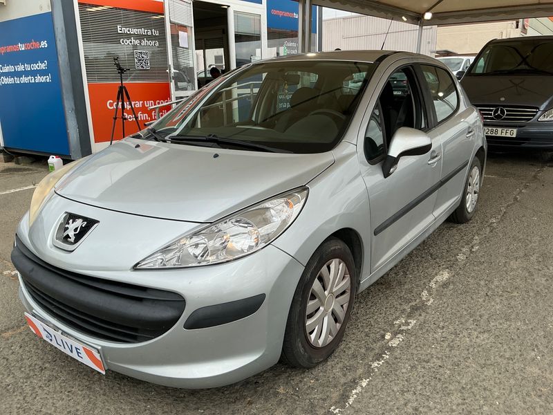 Peugeot 207 1.4 HDi Confort