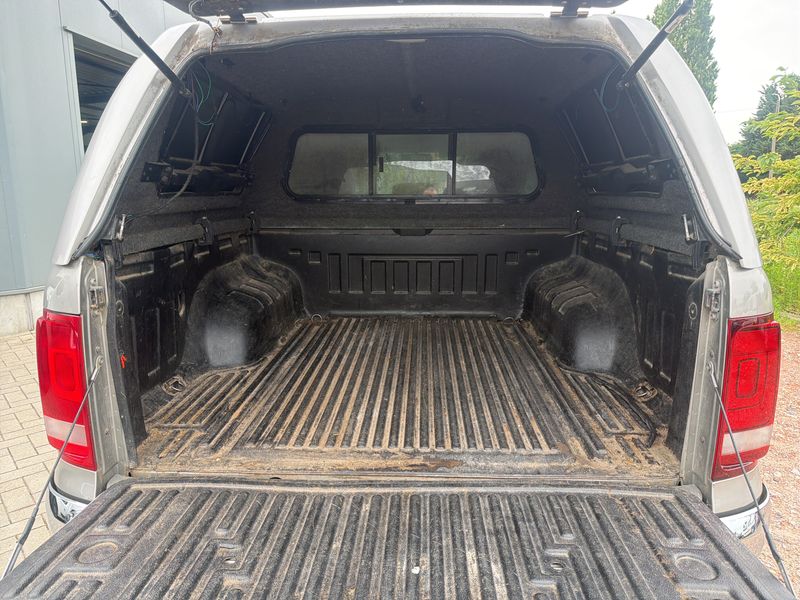 Volkswagen Amarok 2.0 TDI Highline DoubleCab 4Motion — zdjęcie 9