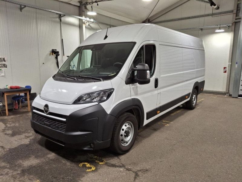Opel Movano