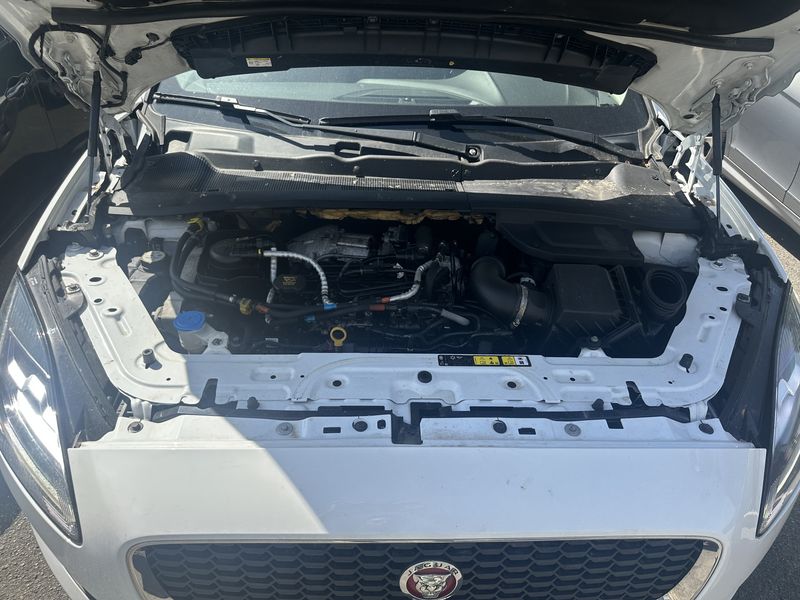 Jaguar E-Pace D150 S AWD — zdjęcie 8