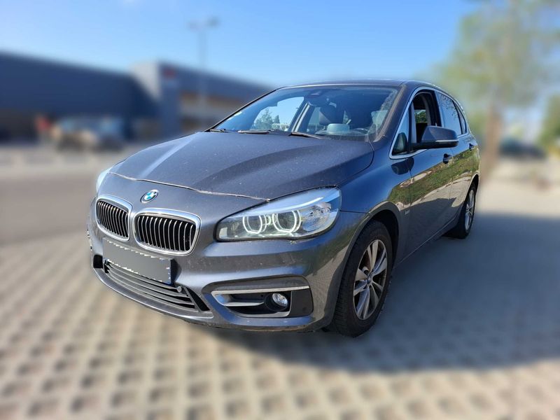 2er 218d Active Tourer Luxury Line