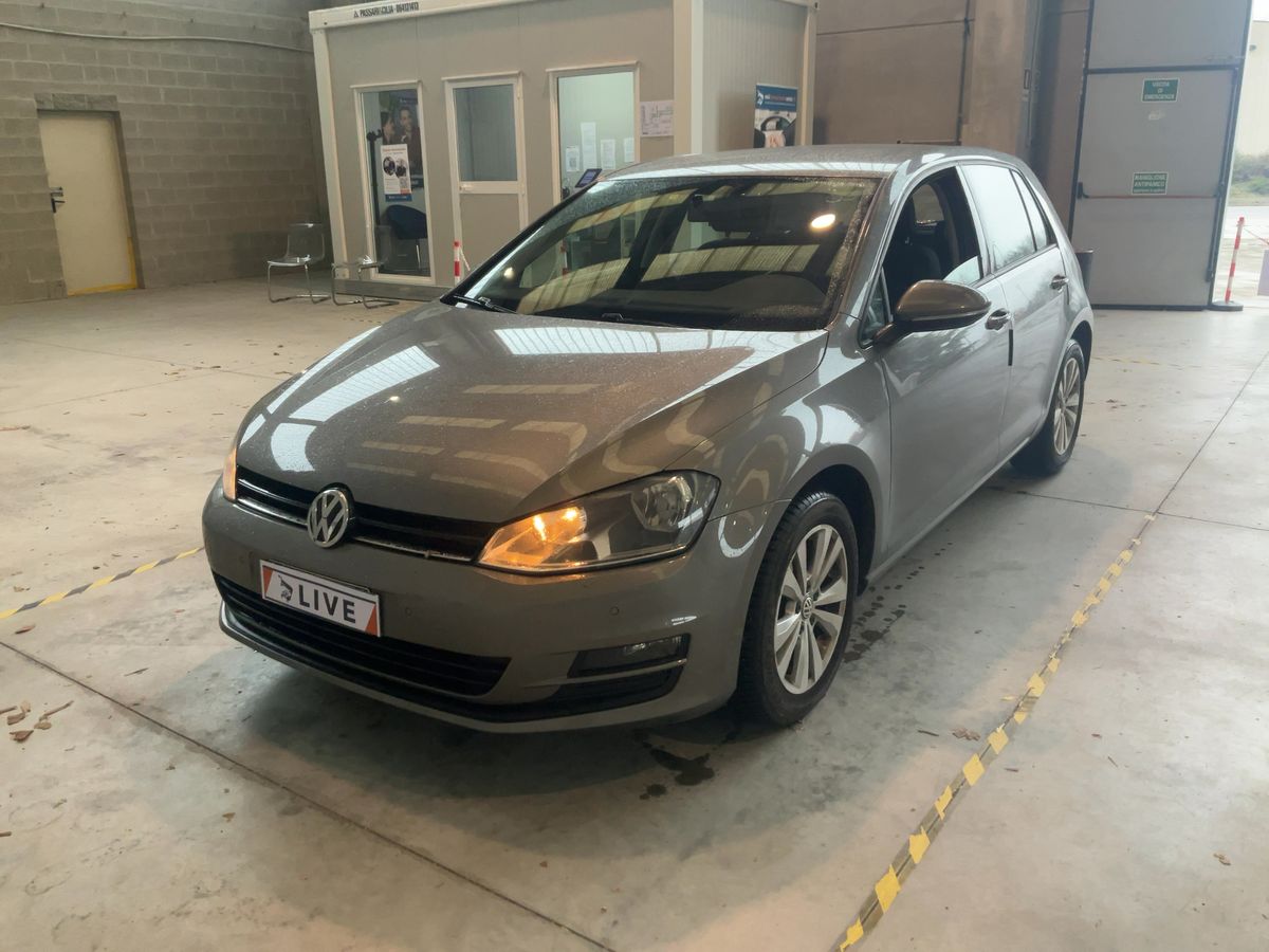 Volkswagen Golf VII 1.6 TDI Comfortline BlueMotion Tech