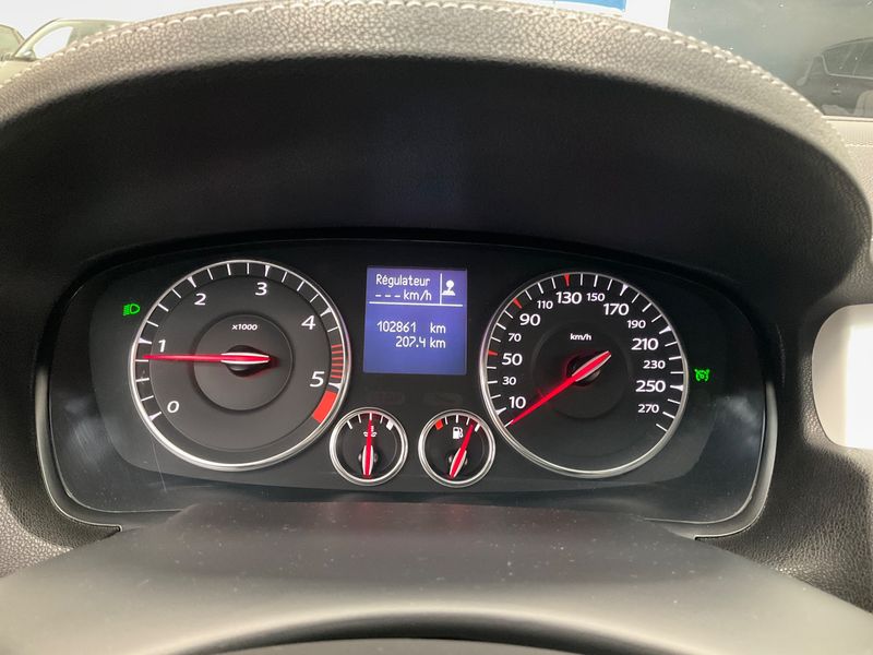 Renault Laguna 2.0 dCi Monaco GP — zdjęcie 13