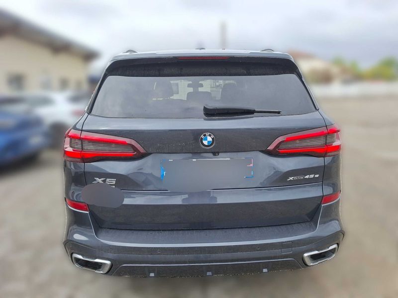BMW X5 xDrive 45e M Sport — zdjęcie 4