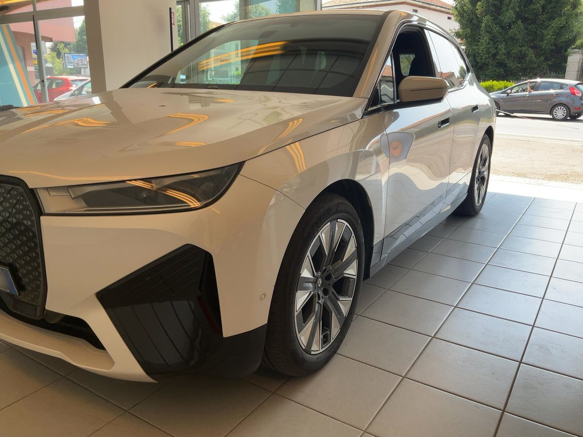 BMW iX d'occasion