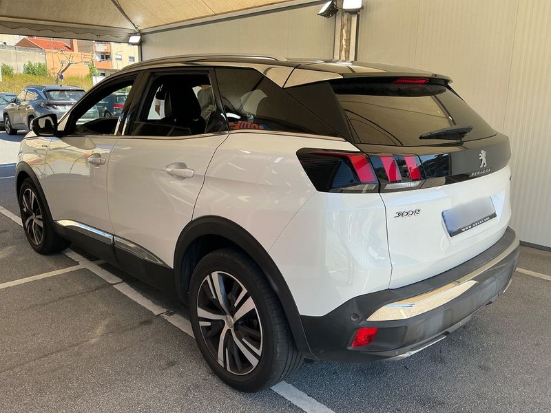 Peugeot 3008 1.6 Blue-HDi GT Line — zdjęcie 3
