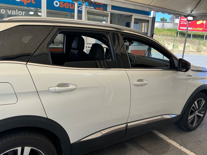 Peugeot 3008 1.6 Blue-HDi GT Line — zdjęcie 7