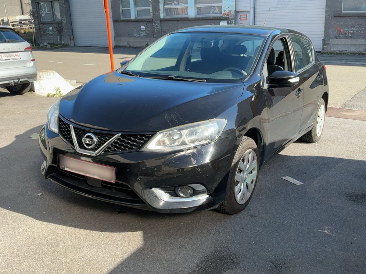 Nissan Pulsar 2017 — photo 1