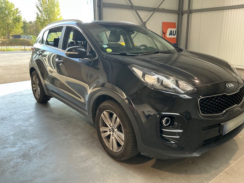 Kia Sportage 1.7 CRDi Active 2WD — zdjęcie 8