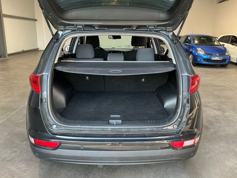 Kia Sportage 1.7 CRDi Active 2WD — zdjęcie 10