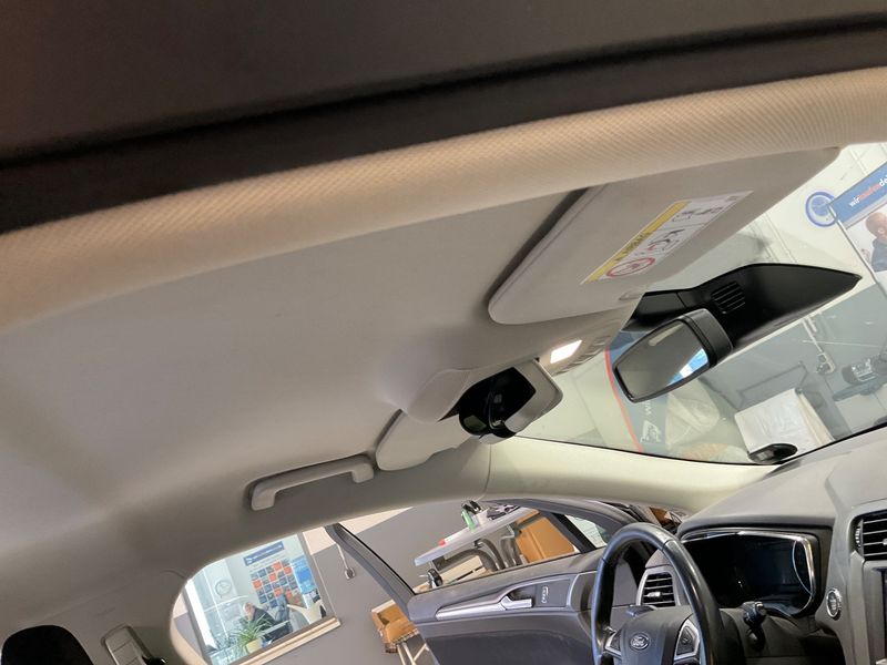 Ford Mondeo 1.5 EcoBoost Titanium 2018 – снимка 32
