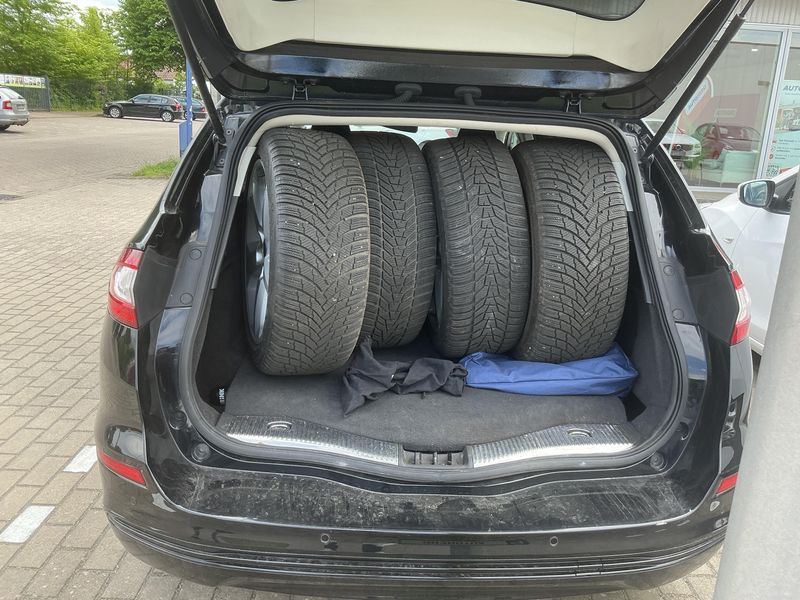 Ford Mondeo 1.5 EcoBoost Titanium 2018 – снимка 15