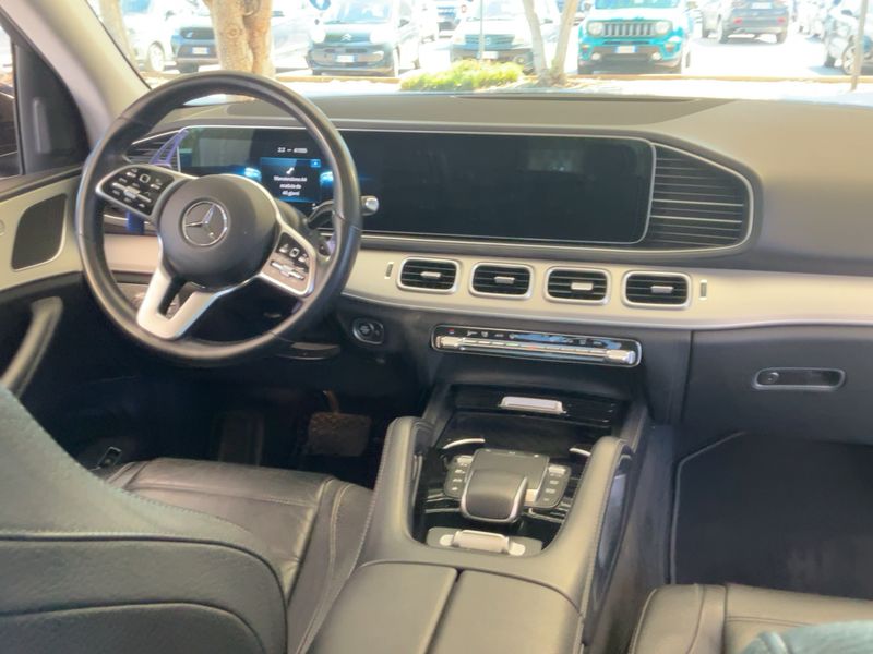 Mercedes-Benz GLE-Klasse GLE 300 d Mild-Hybrid 4Matic AMG Line — zdjęcie 12