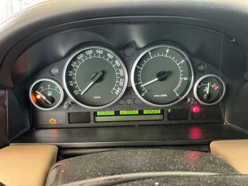 Land Rover Range Rover 4.4 V8 Vogue — zdjęcie 4