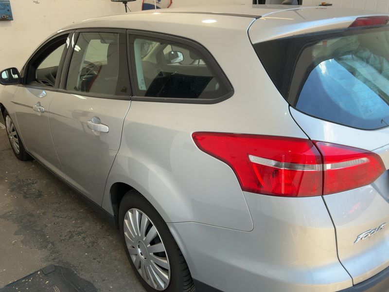 Ford Focus 1.5 TDCi Business 2017 – снимка 6