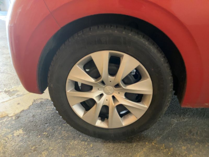 Peugeot 208 1.2 PureTech Like 2017 – снимка 9