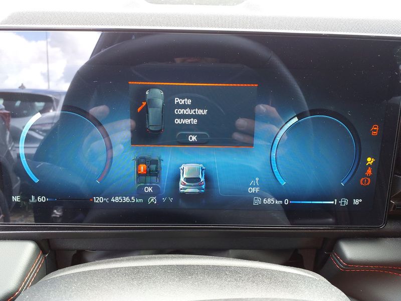 Ford Puma 1.0 EcoBoost Mild-Hybrid ST-Line — zdjęcie 11