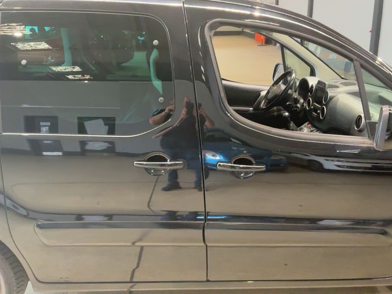 Peugeot Partner 1.2 PureTech Allure — zdjęcie 7
