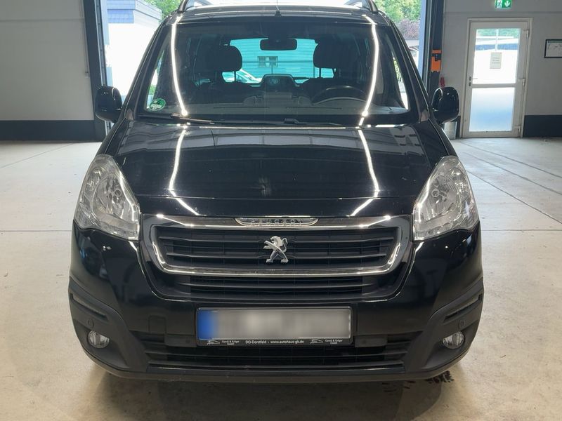 Peugeot Partner 1.2 PureTech Allure — zdjęcie 9