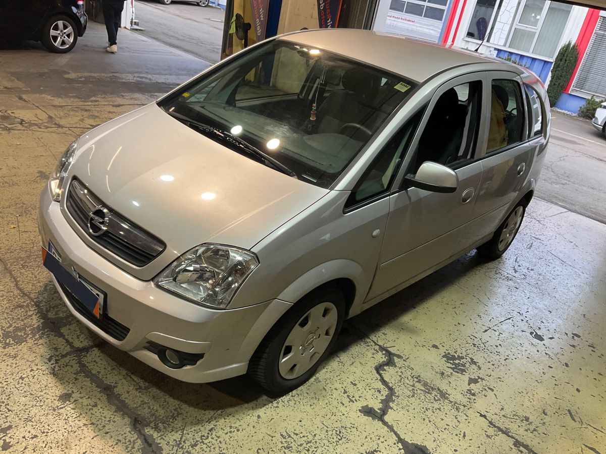 Opel Meriva 1.6 Edition