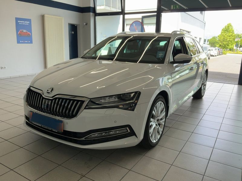 Skoda Superb 2.0 TDI Style — zdjęcie 1