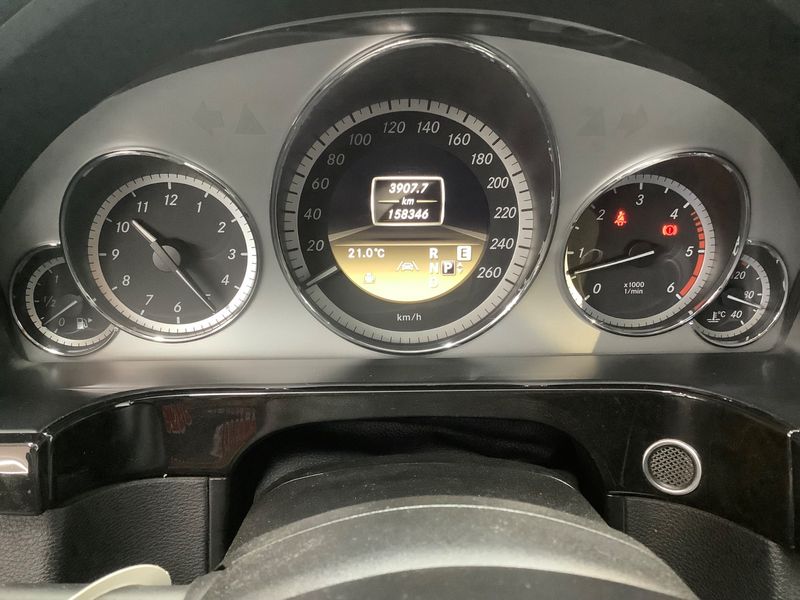 Mercedes-Benz E-Klasse E 350 CDI T Avantgarde 2011 – снимка 18