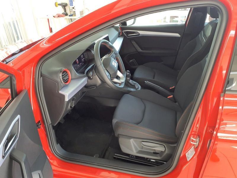 Seat Ibiza 1.0 TSI FR — zdjęcie 9