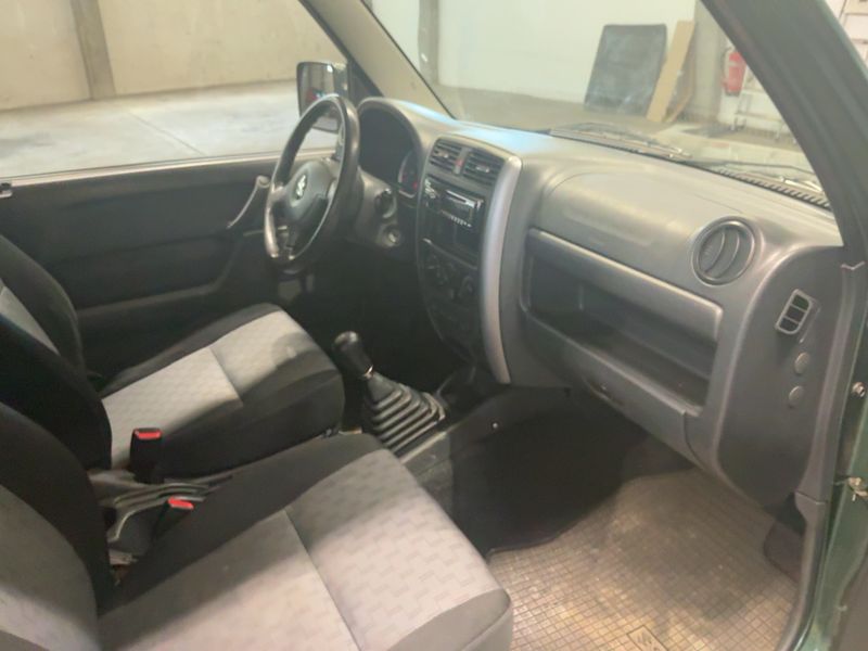 Suzuki Jimny 1.3 Ranger — zdjęcie 11