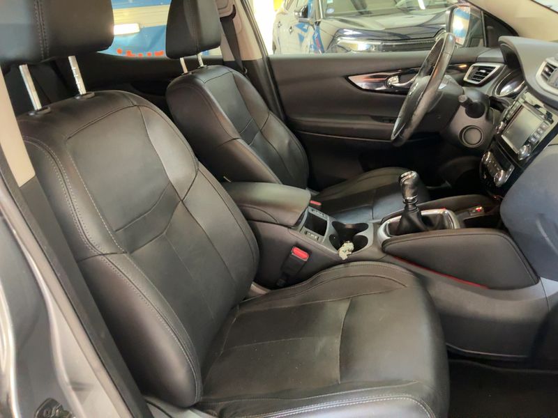 Nissan Qashqai 1.5 Turbodiesel Tekna — zdjęcie 11