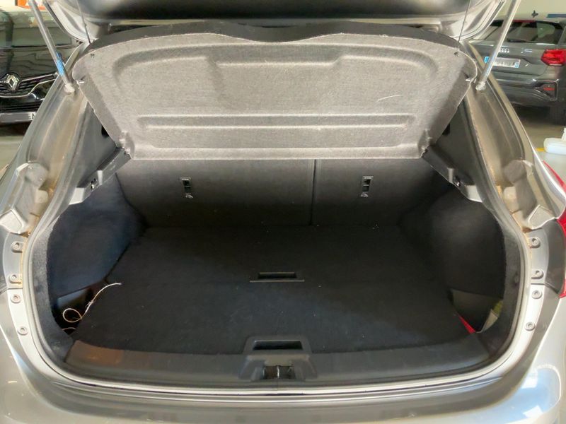 Nissan Qashqai 1.5 Turbodiesel Tekna — zdjęcie 10
