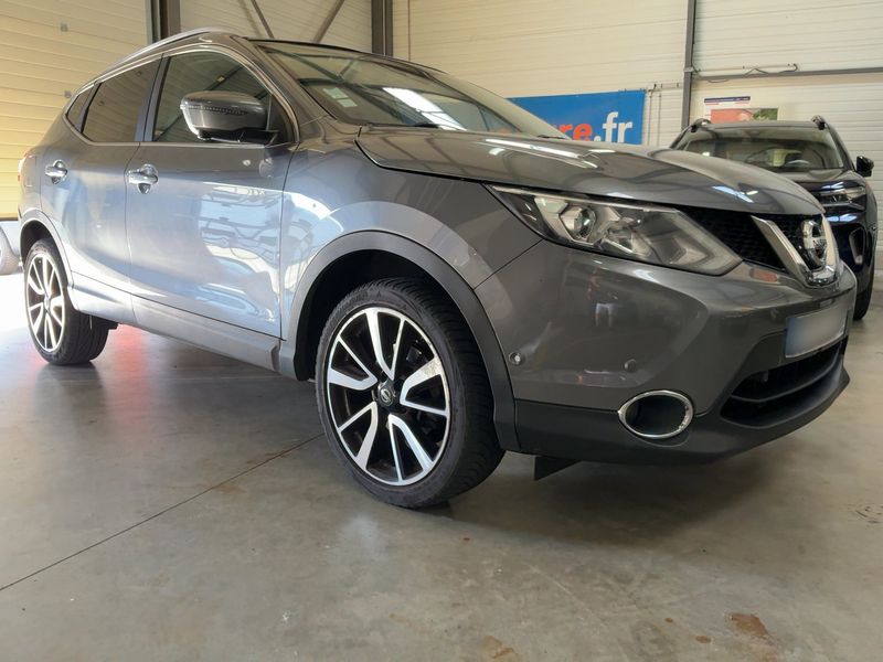Nissan Qashqai 1.5 Turbodiesel Tekna — zdjęcie 8